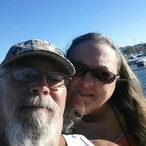 Meet your Posher, Debbie