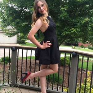 Meet your Posher, Amber