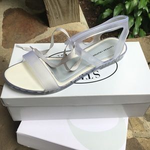 Chinese Laundry Sandals