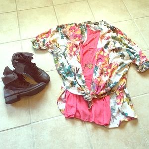 Like new floral kimono