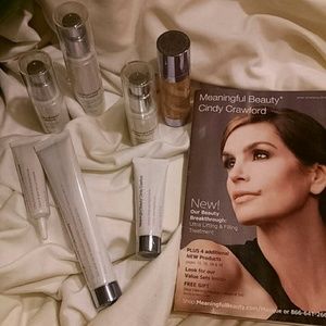 Meaningful Beauty Cindy Crawford