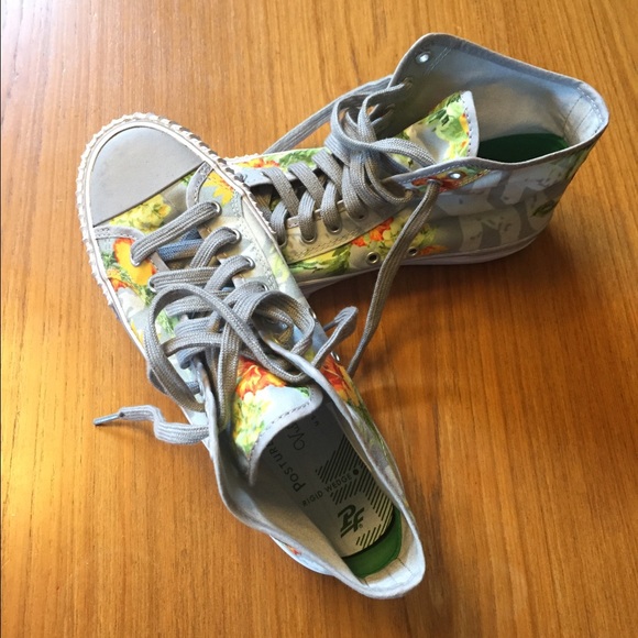 Original PF Flyers - Picture 1 of 3