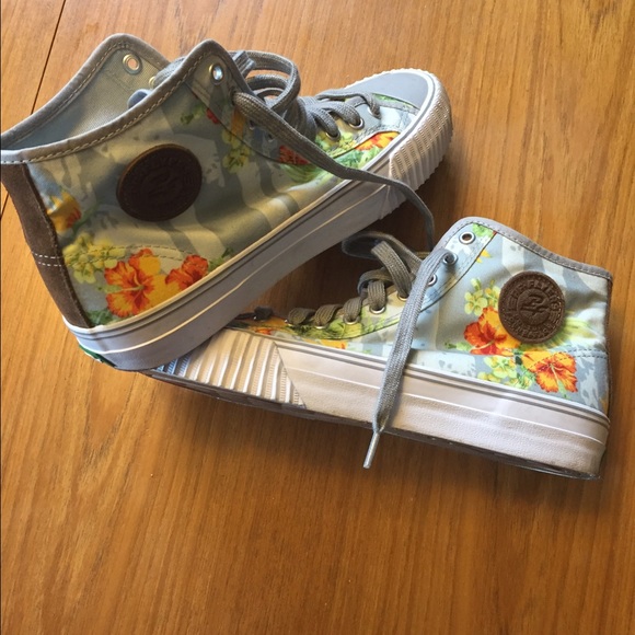 Original PF Flyers - Picture 2 of 3