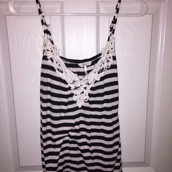 PacSun Kinna tank