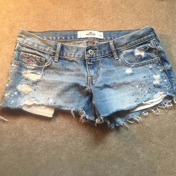 Hollister Embellished Shorts - Picture 1 of 4