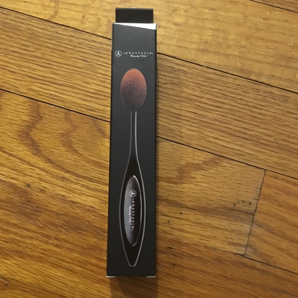 Foundation brush-NEW-