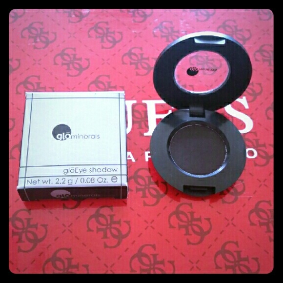 Sale❤Glo Minerals Eye-shadow/Eyeliner onyx black