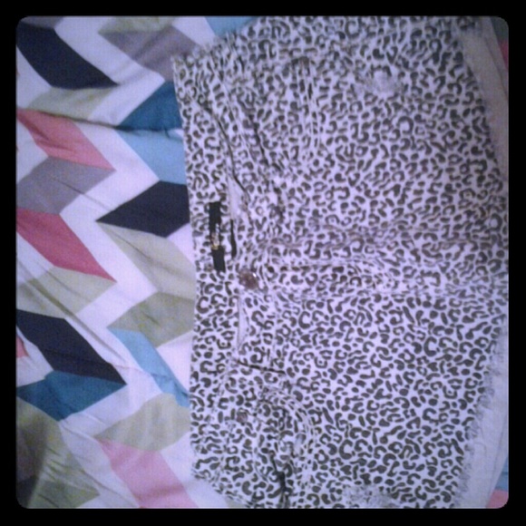 Shorts - Picture 1 of 1