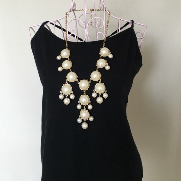 Jewelry - Ivory and Gold Bubble Necklace