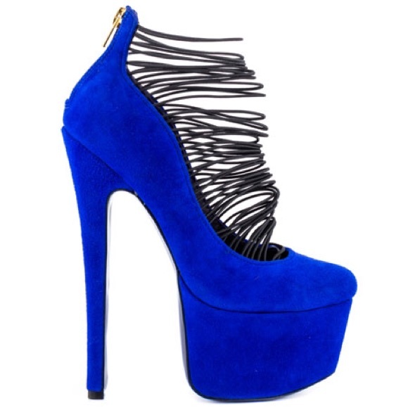 Ceres Bluse by London Trash - Picture 7 of 8