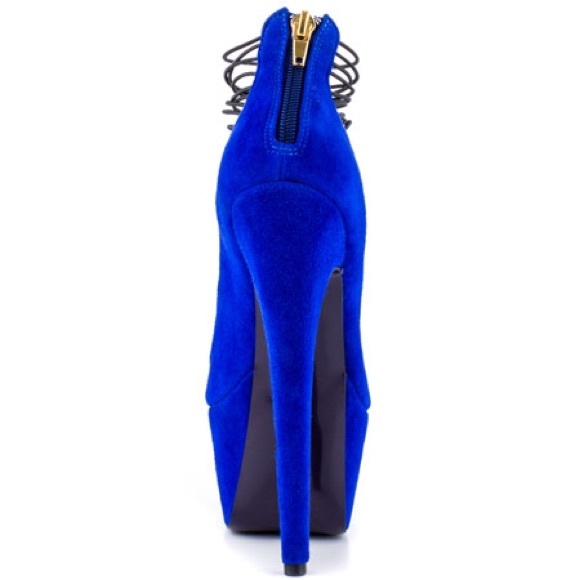 Ceres Bluse by London Trash - Picture 8 of 8