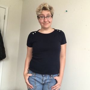 Short sleeve navy blue top