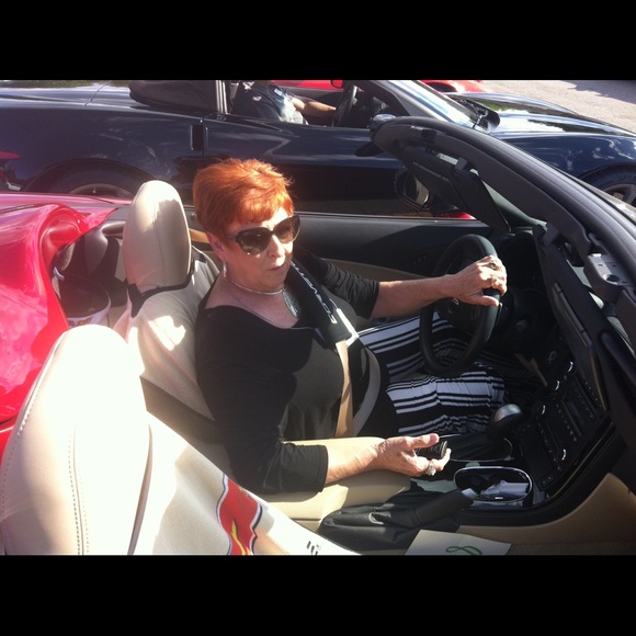 Meet your Posher, Melba - Picture 1 of 1