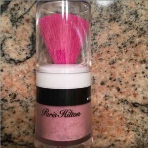 Paris Hilton body shimmer