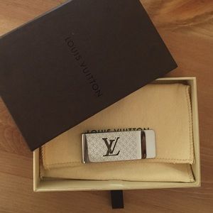 Louis Vuitton Champs Elysees Bill Clip