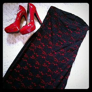 Express Body con lacy strapless dress