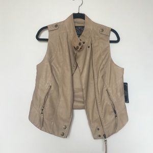 Large Blanc Noir leather vest