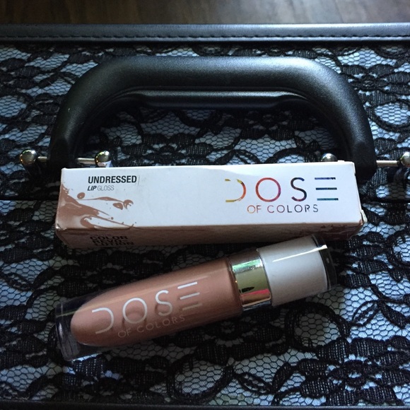 BRAND NEW "DOSE OF COLORS" LIQIUD LIPSTICK