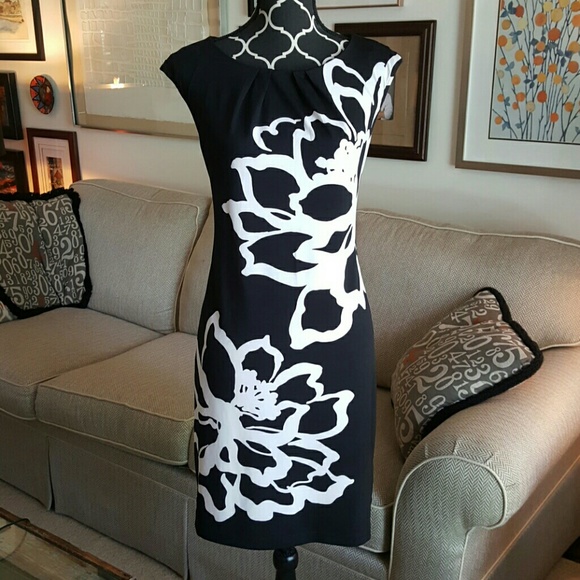 studio London times Dresses & Skirts - Fun dress