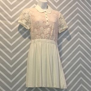 Classic lace pastel dress