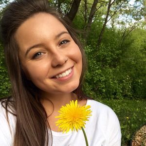 Meet your Posher, Madi