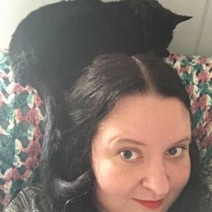 Meet your Posher, Ula