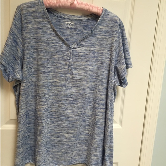 Avenue Tops - Avenue v neck tee shirt