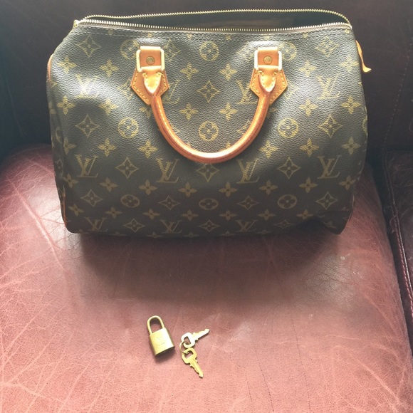 🙅SOLD🙅 Louis Vuitton Speedy 30