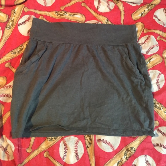 Grey Skirt!