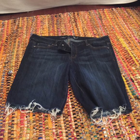 American Eagle Bermuda Jean shorts