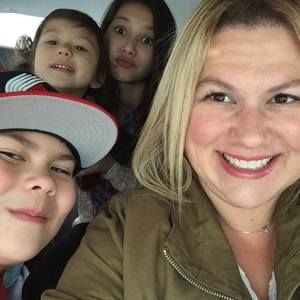 Meet your Posher, Casey