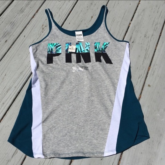 NWT vs pink tank top