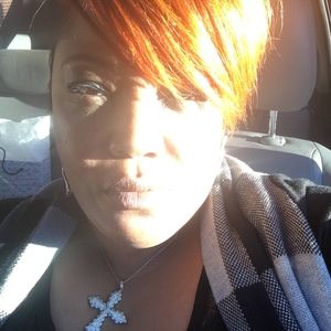 Meet your Posher, Brandi