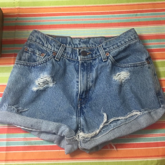 Levis high waisted shorts