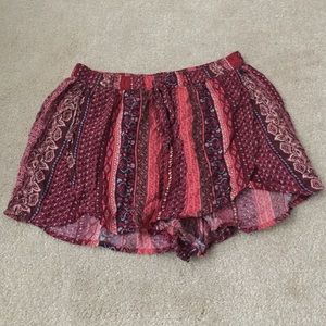 Hollister red shorts