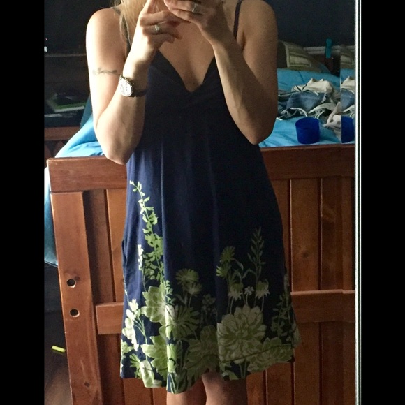 Sundress - Picture 2 of 4