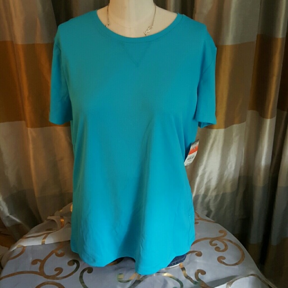 *NWT* ACTIVE WEAR  TSHIRT BUNDLE