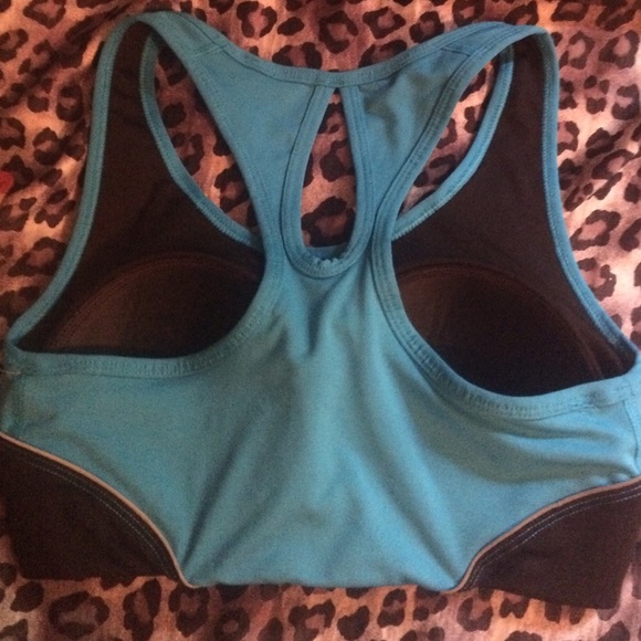 Reebok Sports Bra - Picture 2 of 2