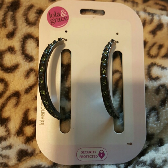 Lola and Grace Soft Stud 360 hoops