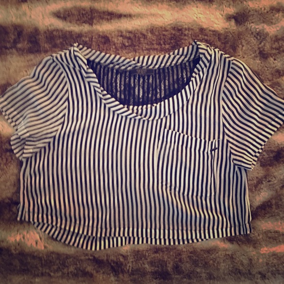 GUESS striped chiffon crop top - Picture 1 of 4
