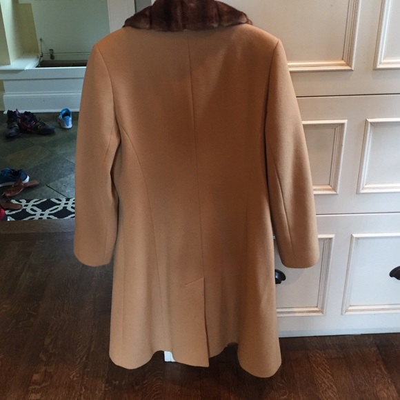 Coat - Picture 3 of 3