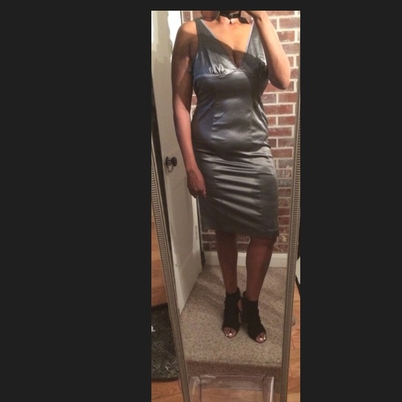 Smokey Gray Deep V Bebe Dress - Picture 3 of 4