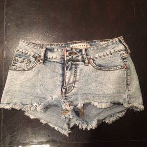 Bullhead low rise shorts