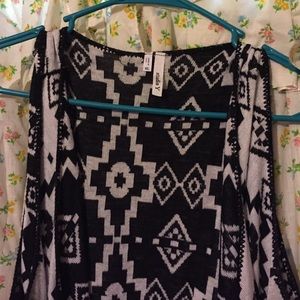 Studio Y vest