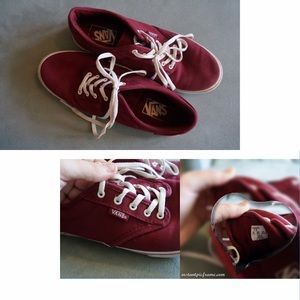 MAROON VANS SIZE 7.5