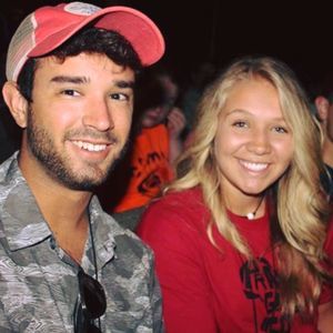 Meet your Posher, Callie