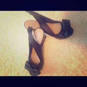 Black bow heels from Apt.9