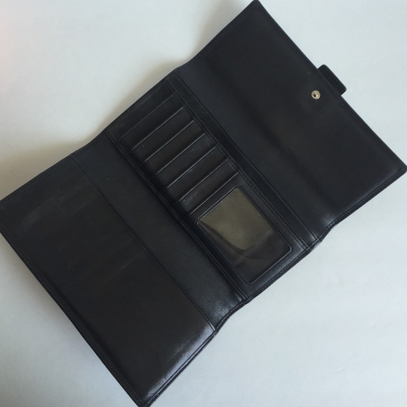 Authentic COACH Designer Wallet - Picture 2 of 4