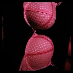 Victoria Secret bombshell bra