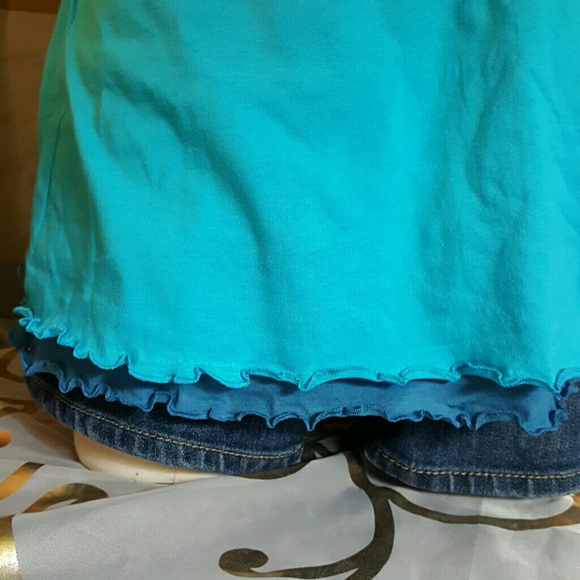 *NWT* TSHIRT - Picture 4 of 4